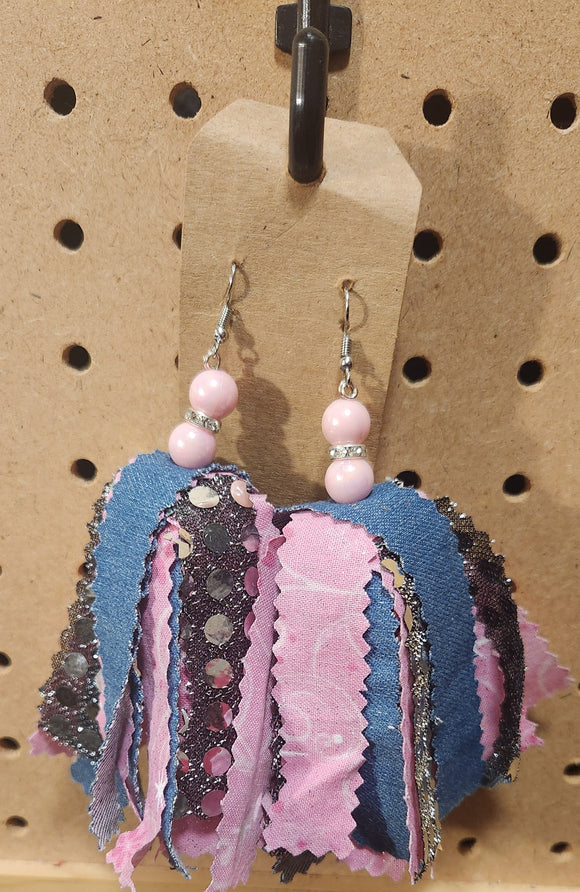 A Twist Of Pink Ravel Earrings: