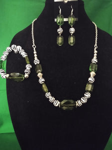 Zebra Green Necklace Set**